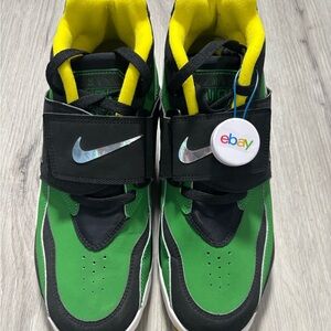 Nike Air Diamond Turf Oregon Ducks/Green mens sz.10.5 PE Sanders 309434-302